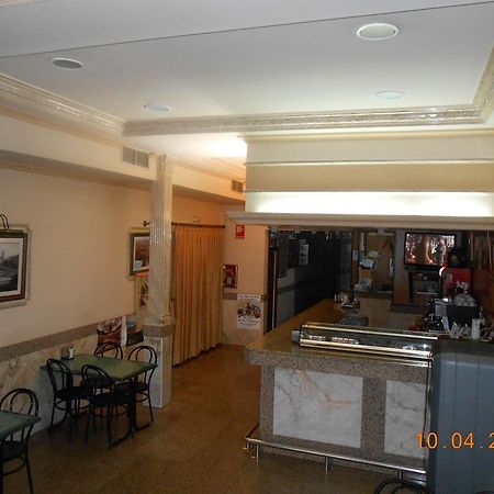 Hotel Los Hermanos Ocaña Kültér fotó