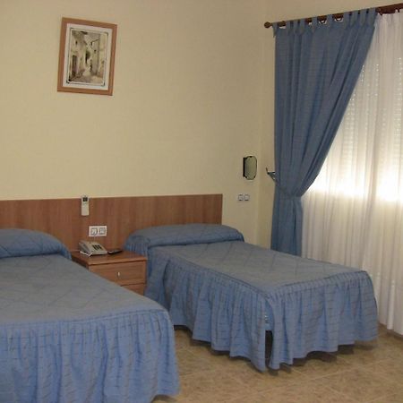 Hotel Los Hermanos Ocaña Kültér fotó
