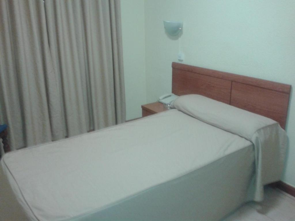 Hotel Los Hermanos Ocaña Szoba fotó