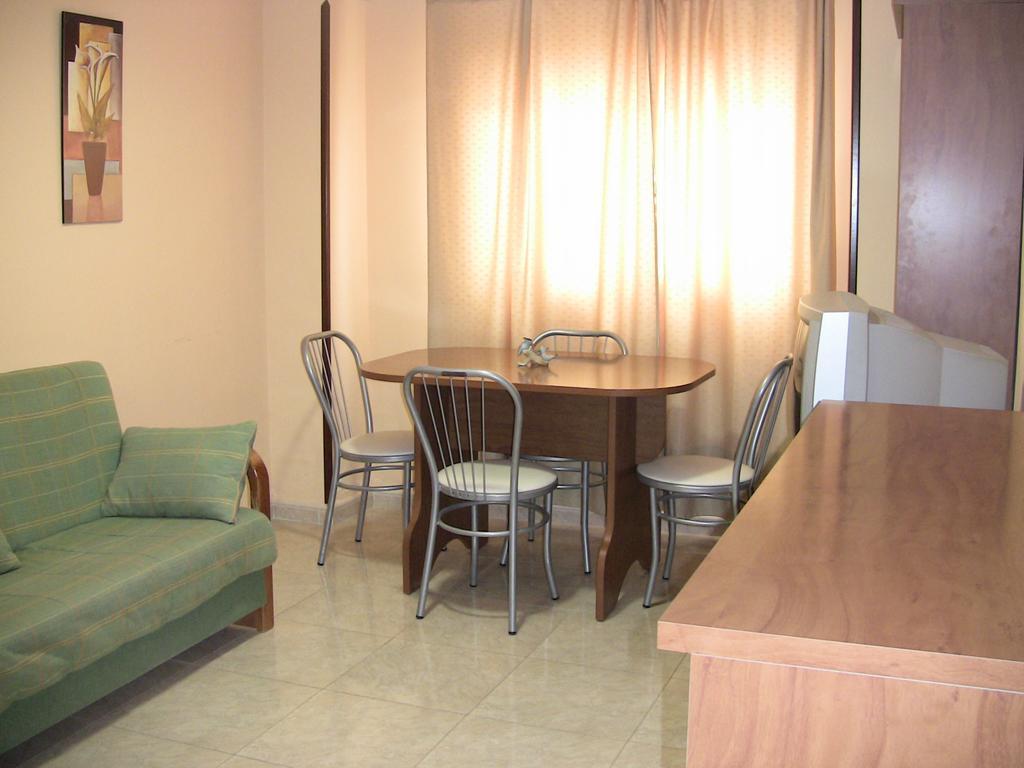 Hotel Los Hermanos Ocaña Kültér fotó