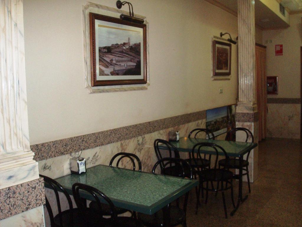 Hotel Los Hermanos Ocaña Kültér fotó