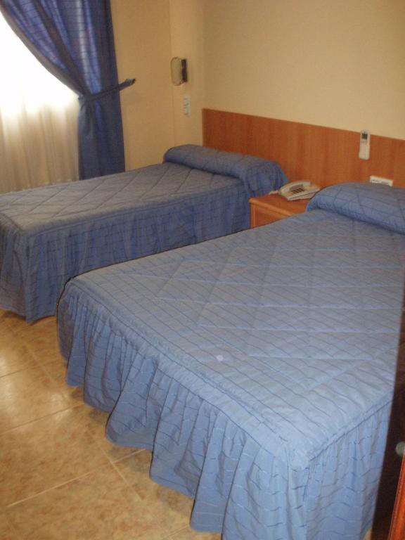 Hotel Los Hermanos Ocaña Szoba fotó