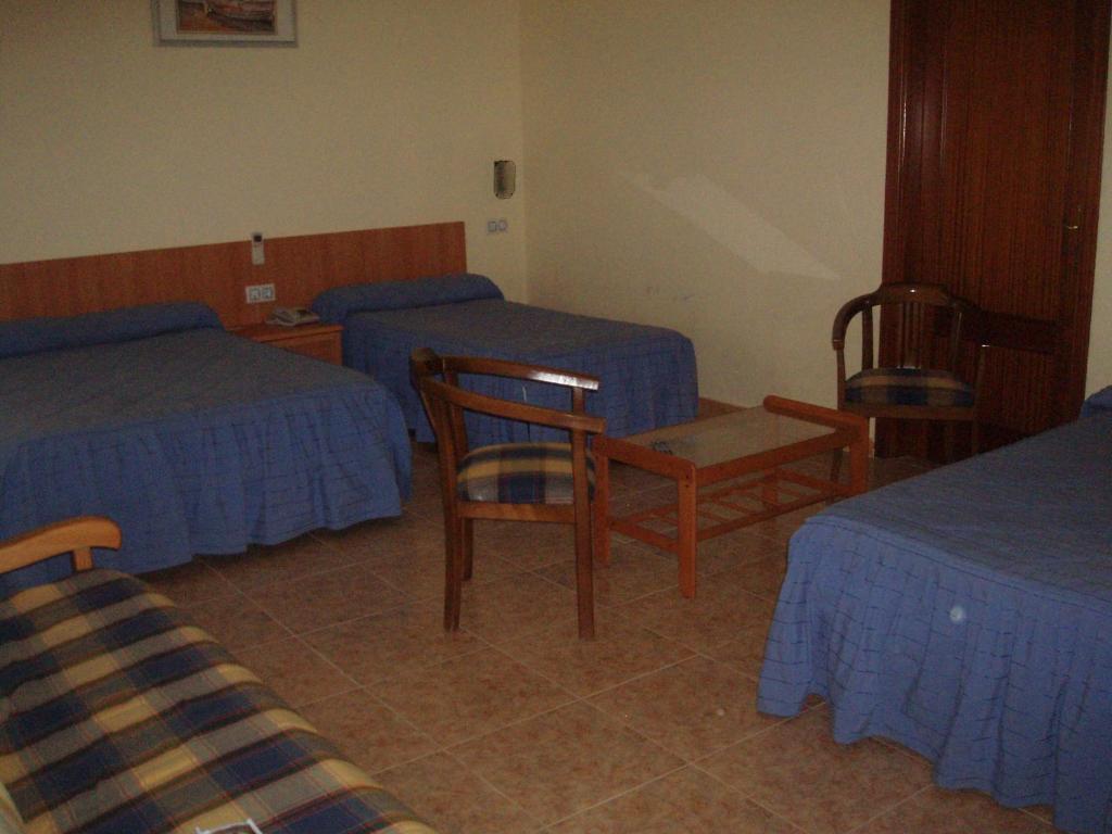 Hotel Los Hermanos Ocaña Szoba fotó